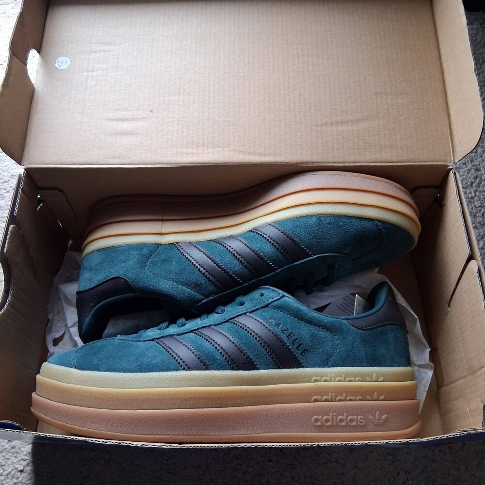 Adidas Women's Gazelle Bold Suede Aurora Ivy-Core Black-Gum Shoes Sz 8 NIB